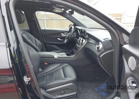 2020 Mercedes-Benz Glc 300 4Matic from USA, damaged, VIN WDC0G8EB6LF719785